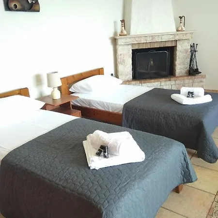 Marmari Megali Ammos Oasis Studio's