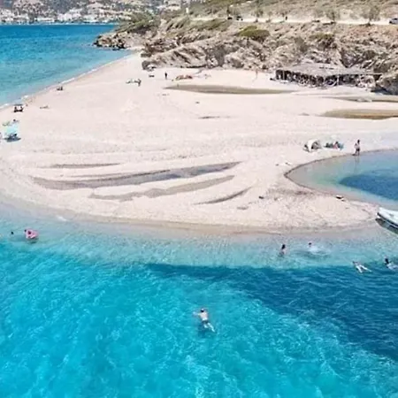 Marmari Megali Ammos Oasis Studio's * Agia Marina (Evia)